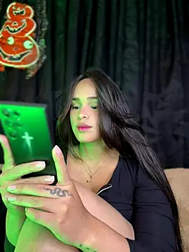 Snapshot of Merloth chatting on October 2025 05:04:02 AM Merloth online show from October 2025 05:04:02 AM