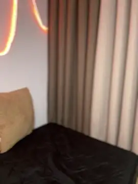 Merloth online show from February 2026 03:51:02 AM