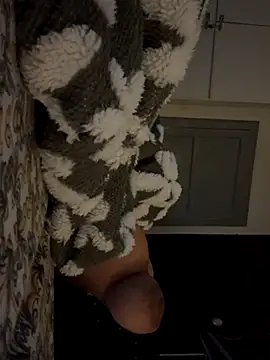 Snapshot of manuelala chatting on December 2024 06:01:01 AM manuelala online show from December 2024 06:01:01 AM