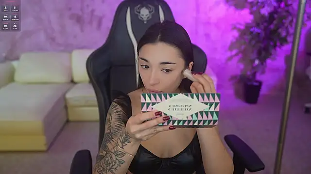 Jasmine Flow online show from November 2025 08:17:01 AM