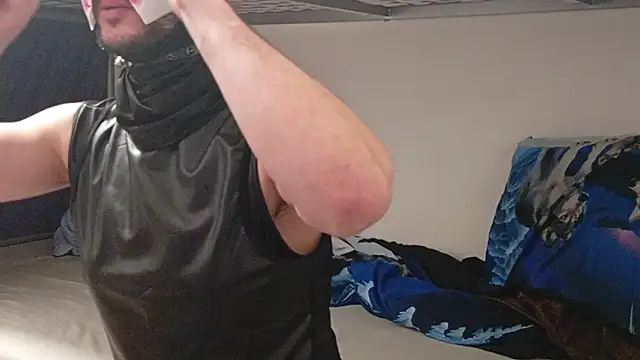 Snapshot of WichyHOT_Latex chatting on February 2026 03:05:02 AM WichyHOT Latex online show from February 2026 03:05:02 AM