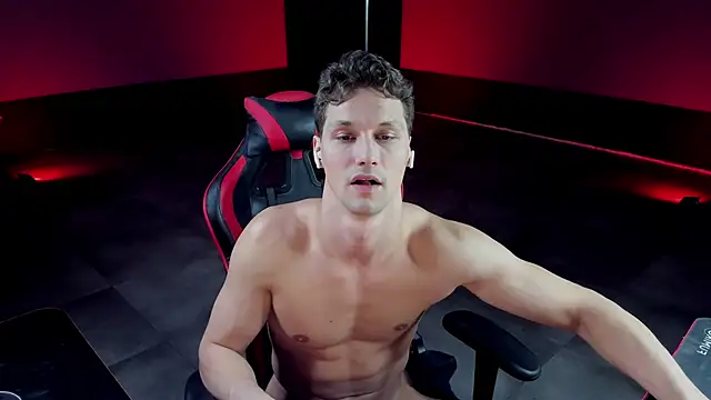 Snapshot of dirty-boss chatting on February 2025 10:00:01 PM dirty-boss online show from February 2025 10:00:01 PM