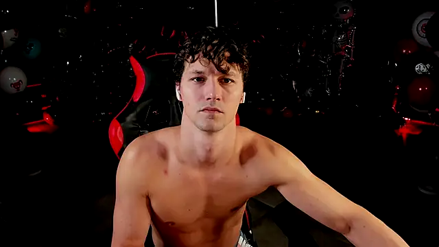 Snapshot of dirty-boss chatting on November 2025 09:15:01 AM dirty-boss online show from November 2025 09:15:01 AM