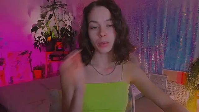 Snapshot of poli__ chatting on December 2024 12:21:02 AM poli   online show from December 2024 12:21:02 AM