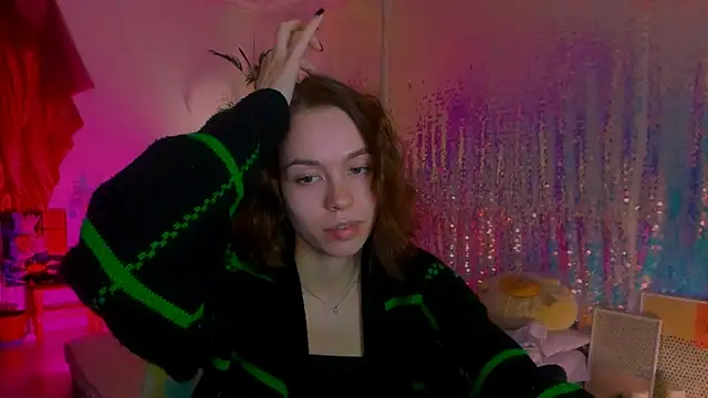 Snapshot of poli__ chatting on January 2025 10:26:01 PM poli   online show from January 2025 10:26:01 PM