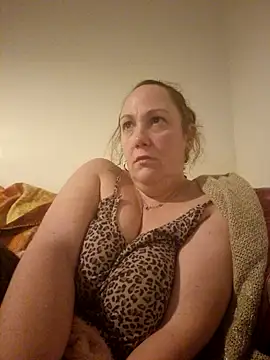 Wisie Cutie online show from February 2025 10:33:01 PM