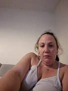 Wisie Cutie online show from March 2025 11:20:02 PM