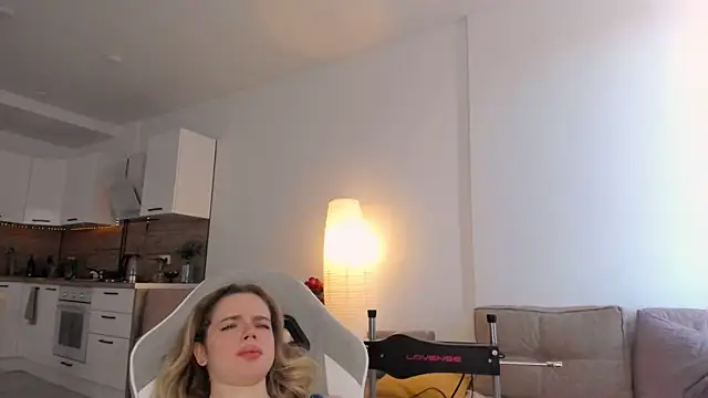 lit asella online show from February 2025 09:21:02 AM