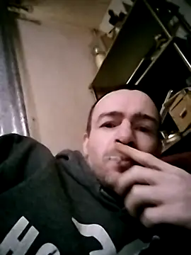 Snapshot of Erimyka chatting on February 2026 03:32:02 PM Erimyka online show from February 2026 03:32:02 PM