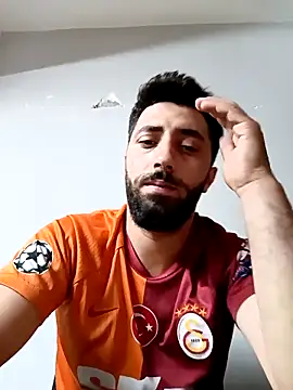 Snapshot of Rakiyy34 chatting on October 2025 01:11:01 PM Rakiyy34 online show from October 2025 01:11:01 PM