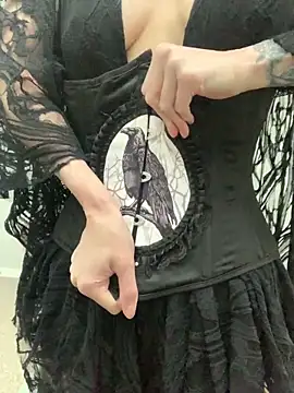 MissCumberdale online show from September 2025 05:24:02 PM