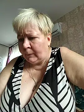 EffectFiona online show from September 2025 04:50:01 AM