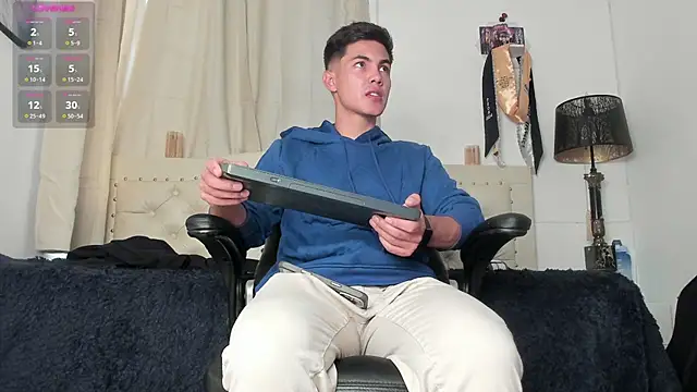 Adams ricci online show from January 2025 10:28:02 PM