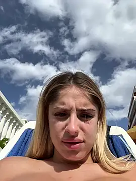 Snapshot of BritneyDimond chatting on December 2024 12:08:02 PM BritneyDimond online show from December 2024 12:08:02 PM