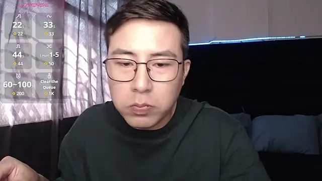 andrewmhilton  online show from February 2026 08:03:02 PM