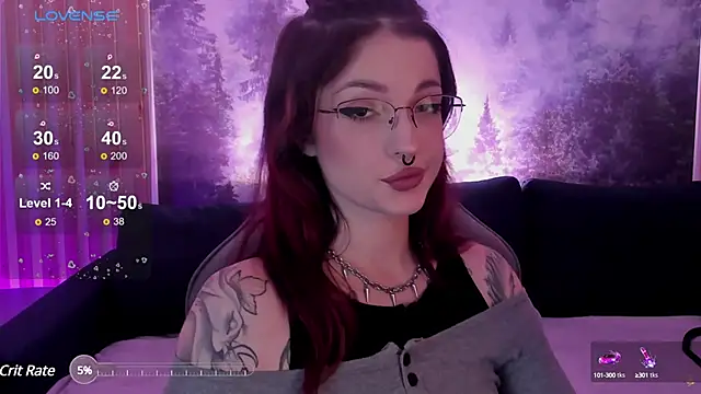 Snapshot of BratzieDarsie chatting on January 2025 11:37:02 AM BratzieDarsie online show from January 2025 11:37:02 AM