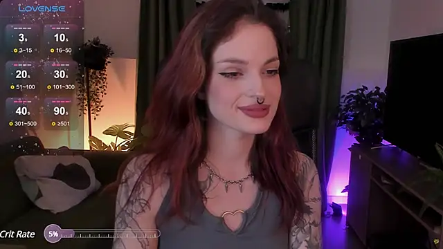 Snapshot of BratzieDarsie chatting on January 2025 08:29:01 AM BratzieDarsie online show from January 2025 08:29:01 AM