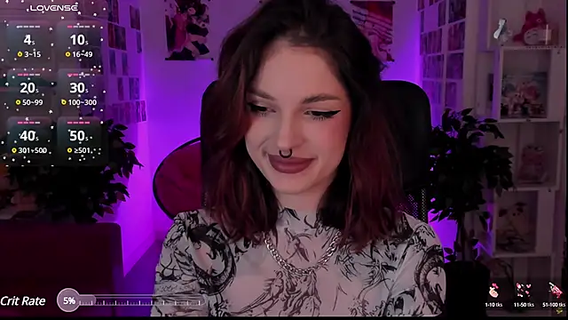 Snapshot of BratzieDarsie chatting on January 2025 08:25:01 AM BratzieDarsie online show from January 2025 08:25:01 AM