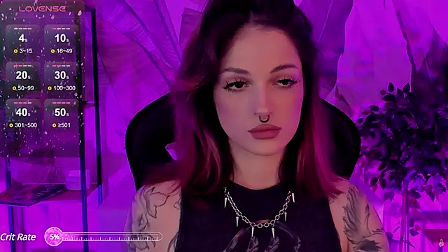 Snapshot of BratzieDarsie chatting on February 2025 08:17:01 AM BratzieDarsie online show from February 2025 08:17:01 AM