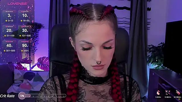 Snapshot of BratzieDarsie chatting on February 2025 02:42:02 PM BratzieDarsie online show from February 2025 02:42:02 PM