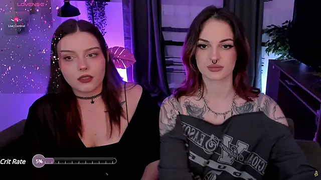 Snapshot of BratzieDarsie chatting on March 2025 11:45:02 AM BratzieDarsie online show from March 2025 11:45:02 AM