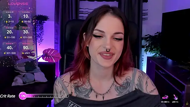 Snapshot of BratzieDarsie chatting on March 2025 02:52:02 PM BratzieDarsie online show from March 2025 02:52:02 PM