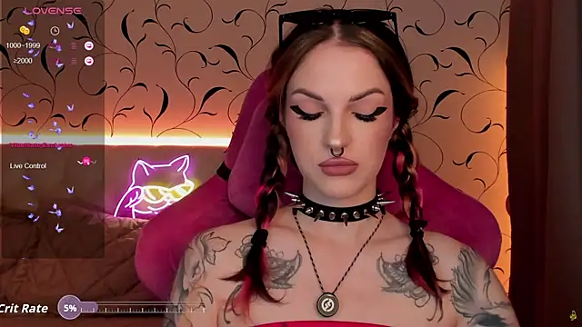 Snapshot of BratzieDarsie chatting on September 2025 09:01:02 AM BratzieDarsie online show from September 2025 09:01:02 AM