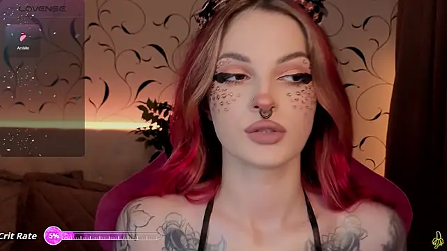 Snapshot of BratzieDarsie chatting on October 2025 10:05:02 AM BratzieDarsie online show from October 2025 10:05:02 AM