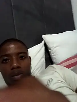 BLACK BOTTOM03 online show from January 2026 06:44:02 PM