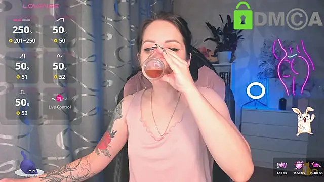 AnnyHoney  online show from October 2025 12:19:01 AM