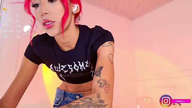 Mely-taylor online show from November 2025 11:07:02 PM