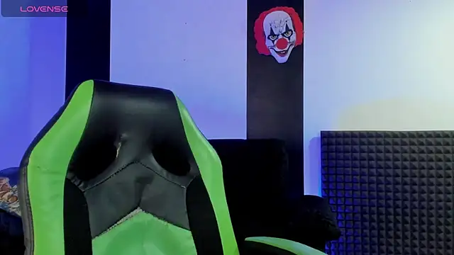 jhonnysnow17 online show from March 2025 01:25:02 PM