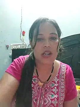 Snapshot of Poojabhabi101 chatting on October 2025 05:54:02 PM Poojabhabi101 online show from October 2025 05:54:02 PM