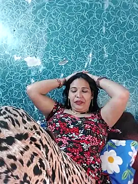 Snapshot of Poojabhabi101 chatting on October 2025 06:05:01 PM Poojabhabi101 online show from October 2025 06:05:01 PM