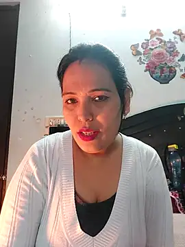 Poojabhabi101 online show from January 2026 05:54:02 AM