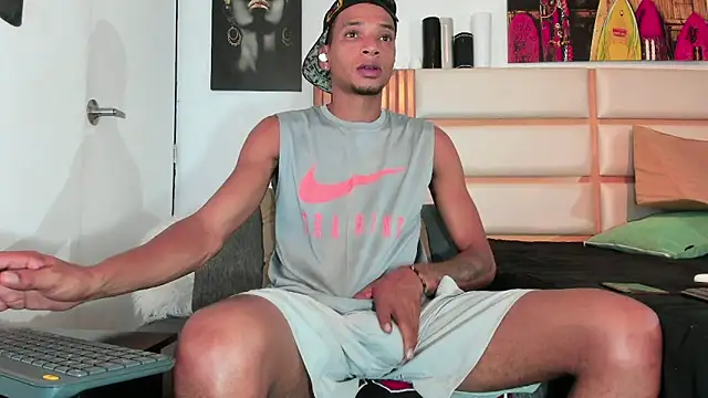 Snapshot of _Bbc_master_ chatting on September 2025 11:06:02 PM Bbc master online show from September 2025 11:06:02 PM