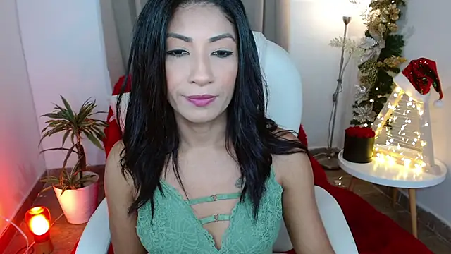 Snapshot of sofia_perez___ chatting on December 2024 10:56:02 PM sofia perez online show from December 2024 10:56:02 PM