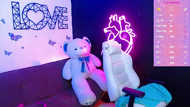 demyanderson  online show from January 2025 10:50:01 PM