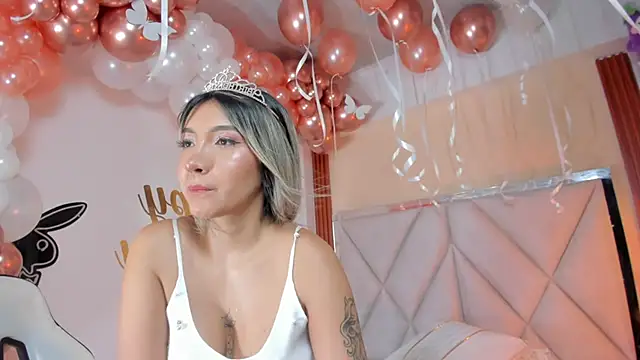 Happy tits online show from March 2025 12:56:02 PM