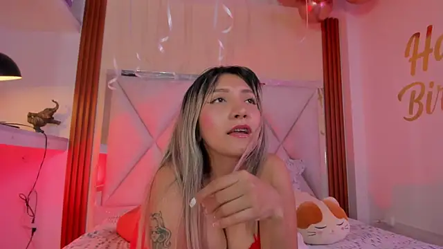 Happy tits online show from March 2025 10:29:02 PM