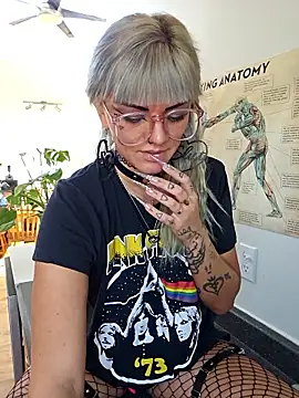 anyalikestosuck online show from January 2026 08:01:02 PM