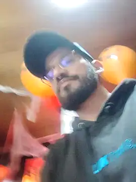 Snapshot of Andres_ramsey chatting on October 2025 01:09:02 AM Andres ramsey online show from October 2025 01:09:02 AM