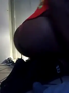 Gdlgayclouds online show from January 2026 10:41:01 AM