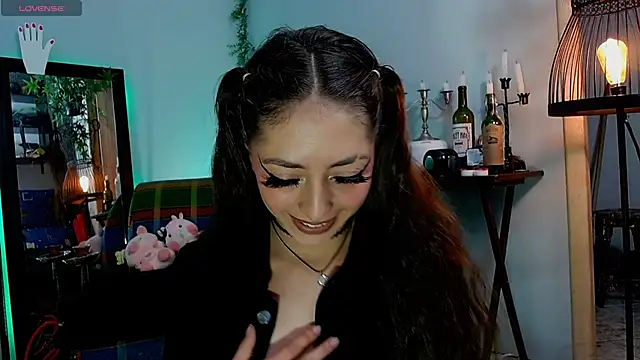 Snapshot of VickyJackson_ chatting on January 2025 04:34:02 PM VickyJackson online show from January 2025 04:34:02 PM