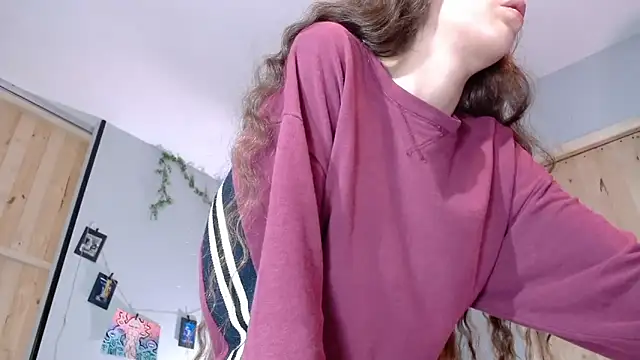 Snapshot of VickyJackson_ chatting on September 2025 04:07:01 PM VickyJackson online show from September 2025 04:07:01 PM