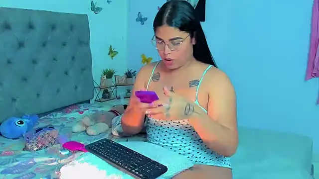 mabellfox online show from January 2025 09:26:02 PM