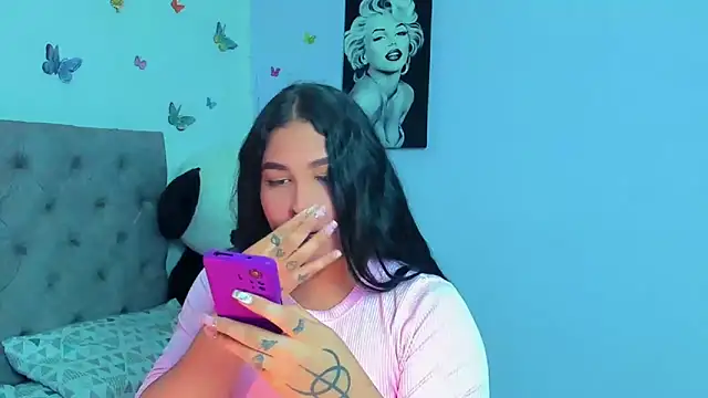 mabellfox online show from February 2025 10:14:02 PM