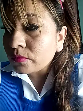 Victoria Caruso online show from December 2024 06:06:02 AM