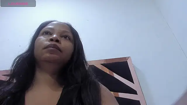 Snapshot of Cholatin chatting on April 2026 12:11:02 PM Cholatin online show from April 2026 12:11:02 PM