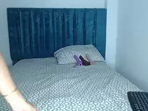 ayy falcon online show from January 2025 10:48:01 PM